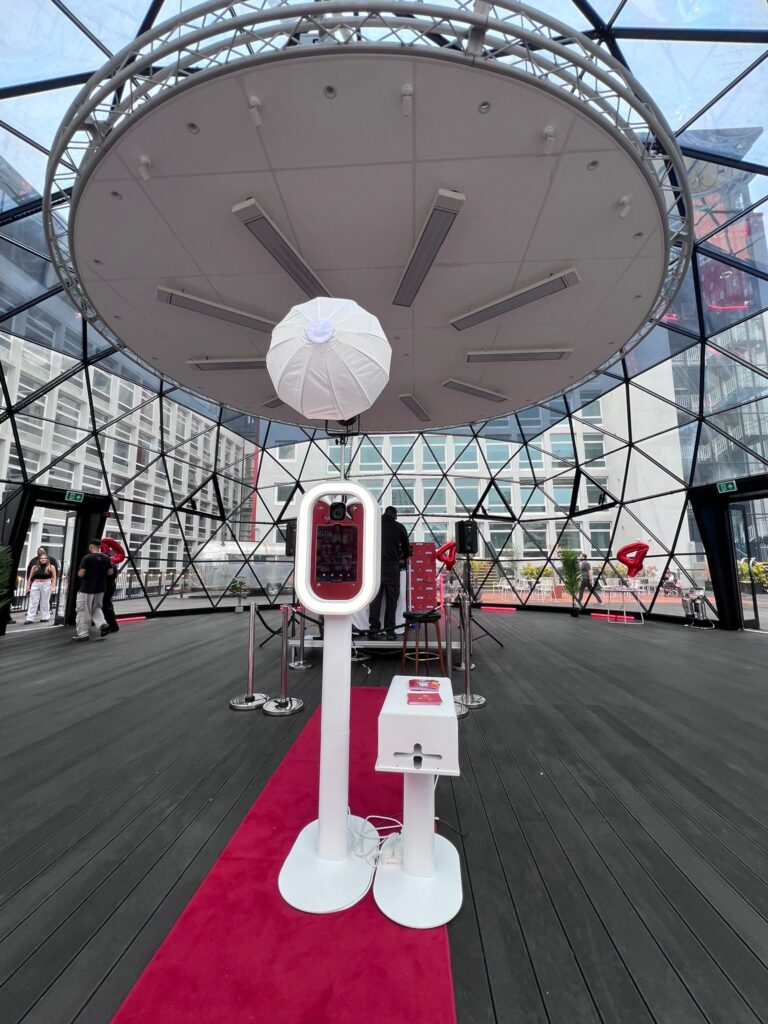 viva booth in the Dome