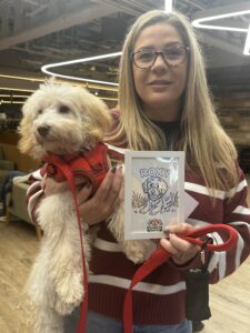 Guest holding dig and AI Sketch