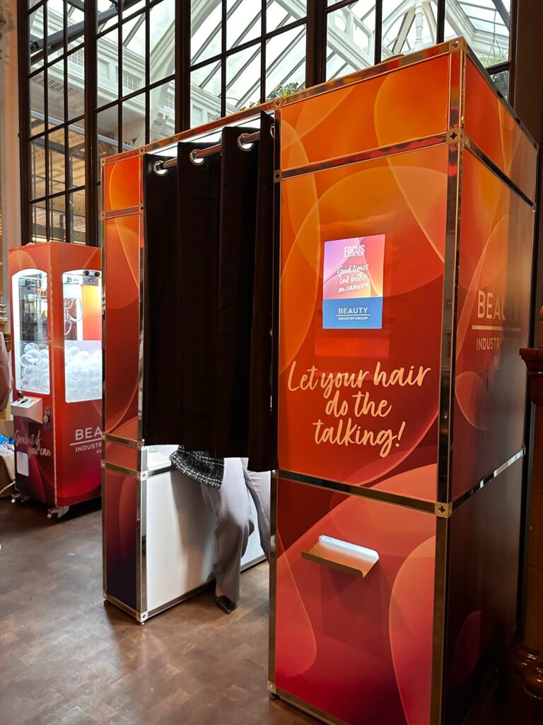 Enclosed Photobooth