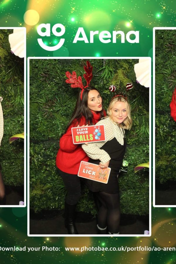 Magic Mirror Christmas Party Photo booth AO Arena
